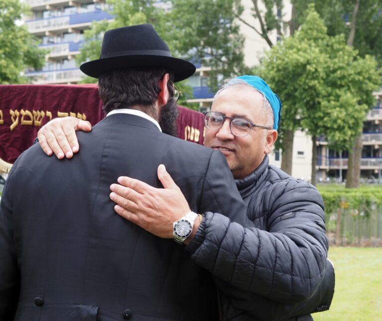 Chabad Sjaliach met Mekurav